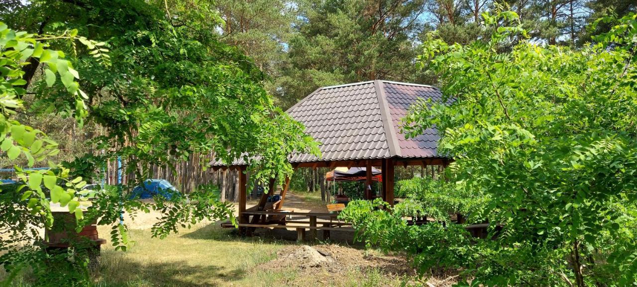 Osrodek Wypoczynkowy Nad Brda Hotell Tuchola Exteriör bild